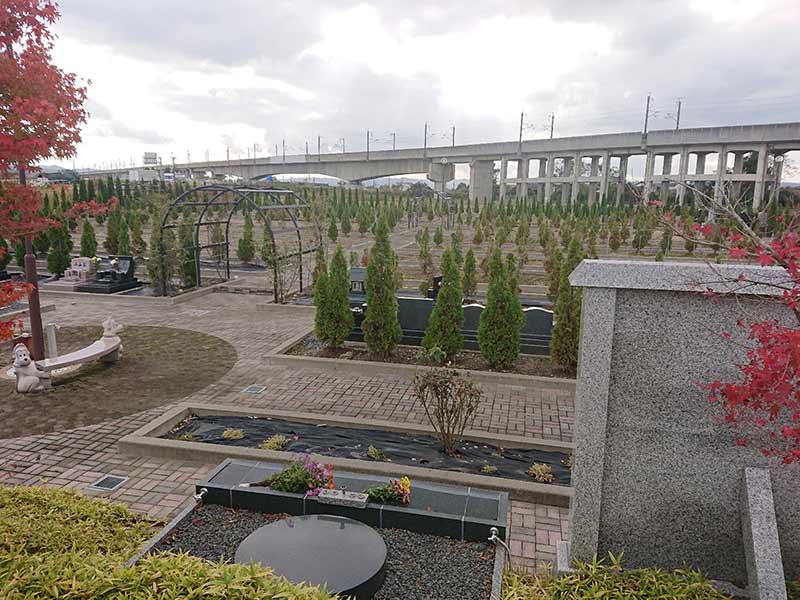 長岡やすらぎ霊園