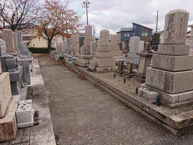 新潟市江南区営 亀田墓地