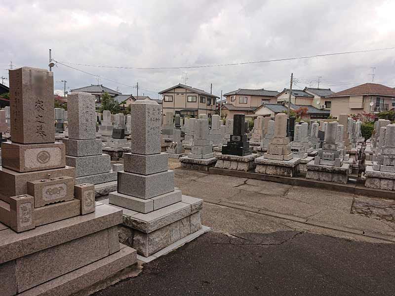 新潟市江南区営 亀田墓地