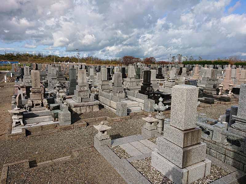 新潟市公営 太夫浜霊園