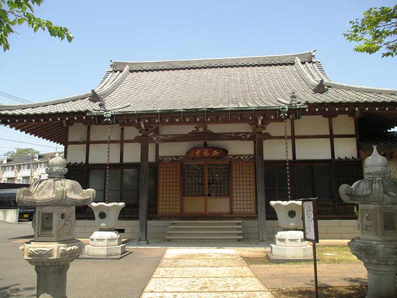 正福寺墓苑　本堂