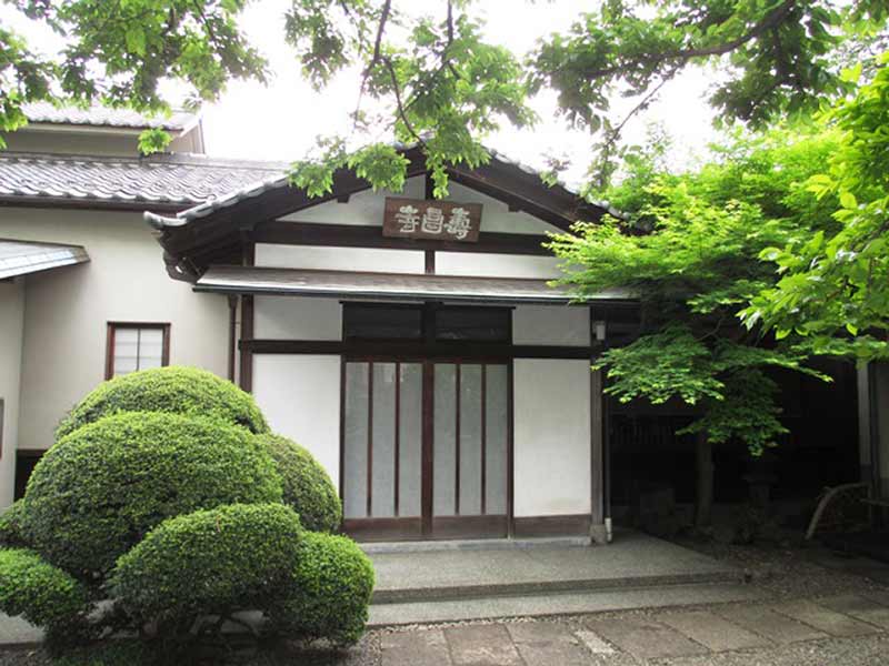 泉岳寺駅周辺にある寺院墓地のお墓.css-r07s2r{font-size:16px;line-height:1.6;}@media (max-width: 767px){.css-r07s2r{font-size:14px;}}おすすめランキング・霊園一覧