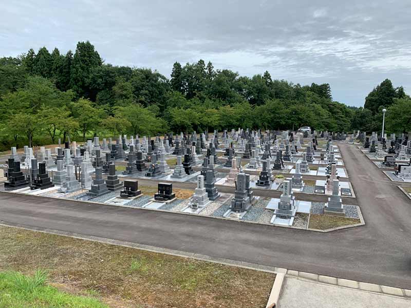 長岡市墓園
