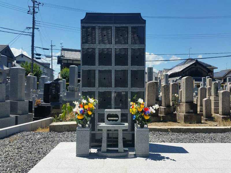 新善光寺 のうこつぼ