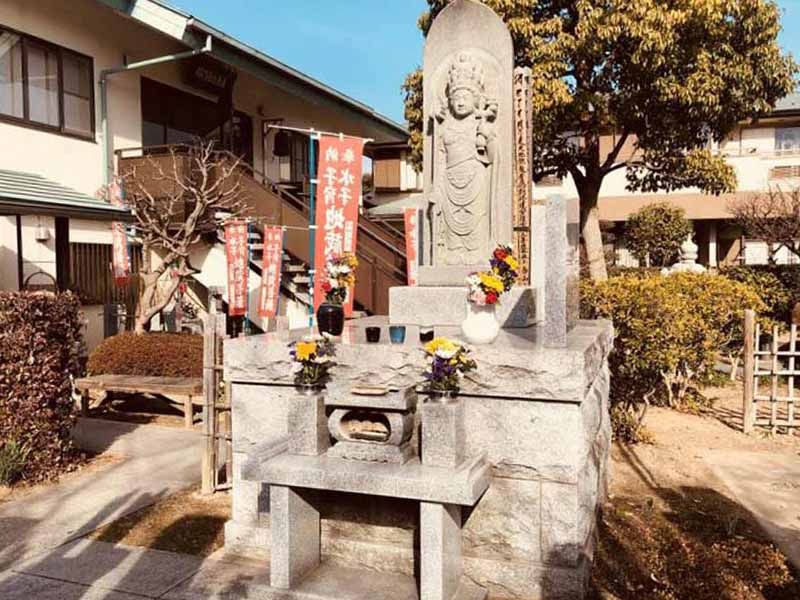 泉福寺 のうこつぼ