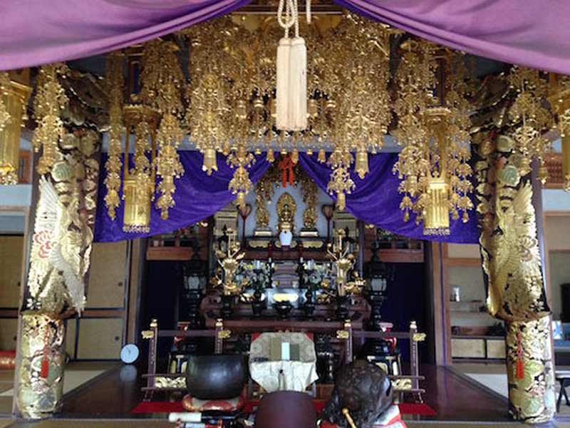 心源院　本堂内部のご本尊