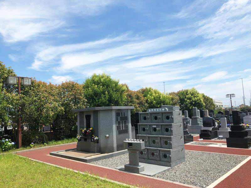 光明寺墓苑　永代供養碑