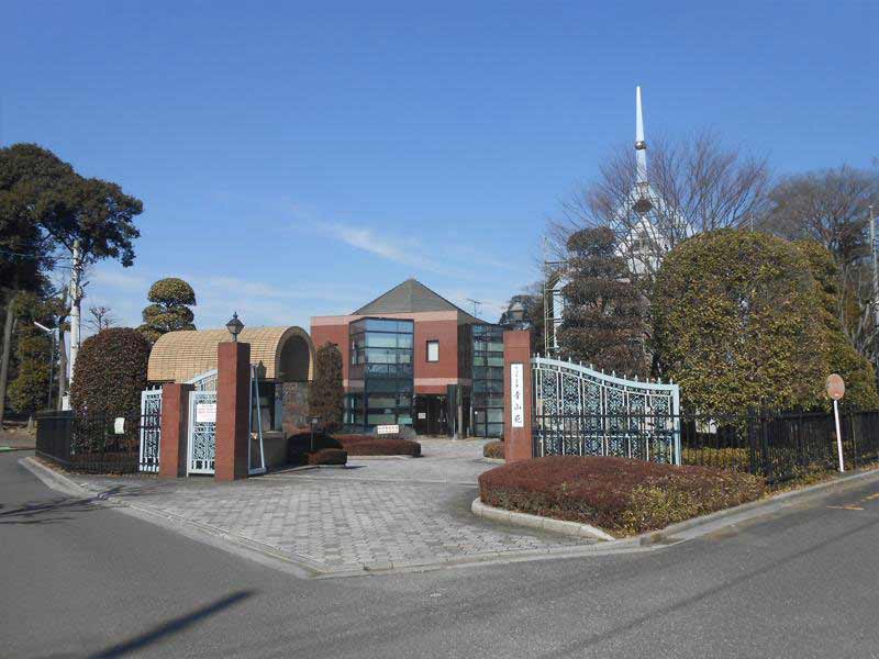 さいたま市営 青山苑墓地　管理事務所入り口