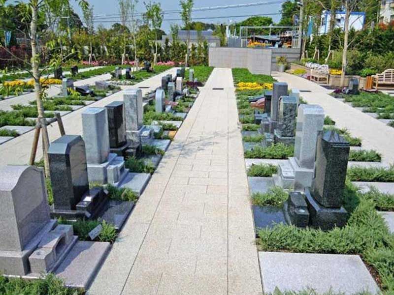 川口メモリアル和楽邸　日当たりが良く明るい墓域