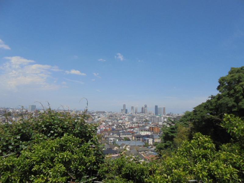 橘聖地第二蓮花浄苑　敷地からの風景