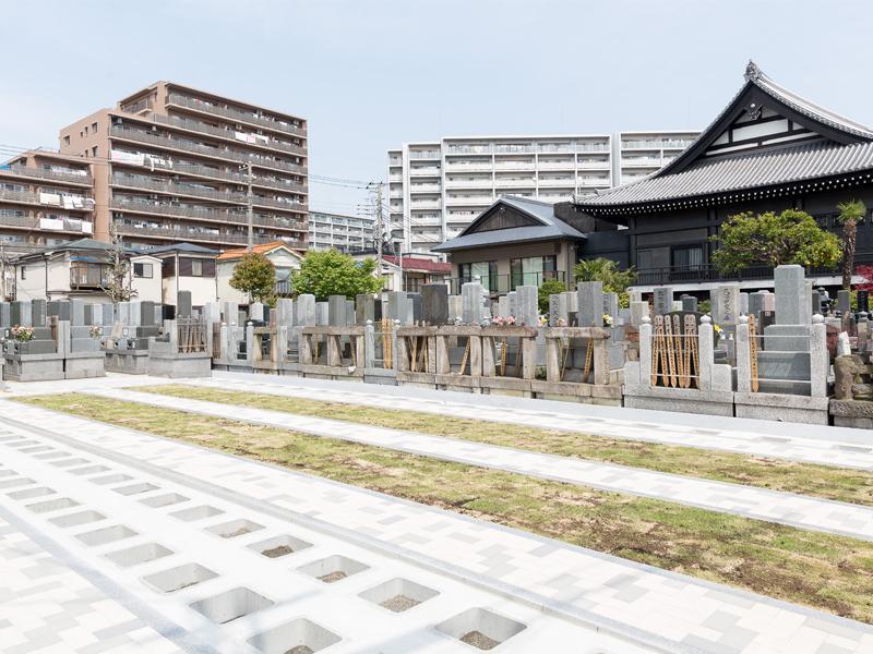 静翁寺墓苑　墓苑内風景