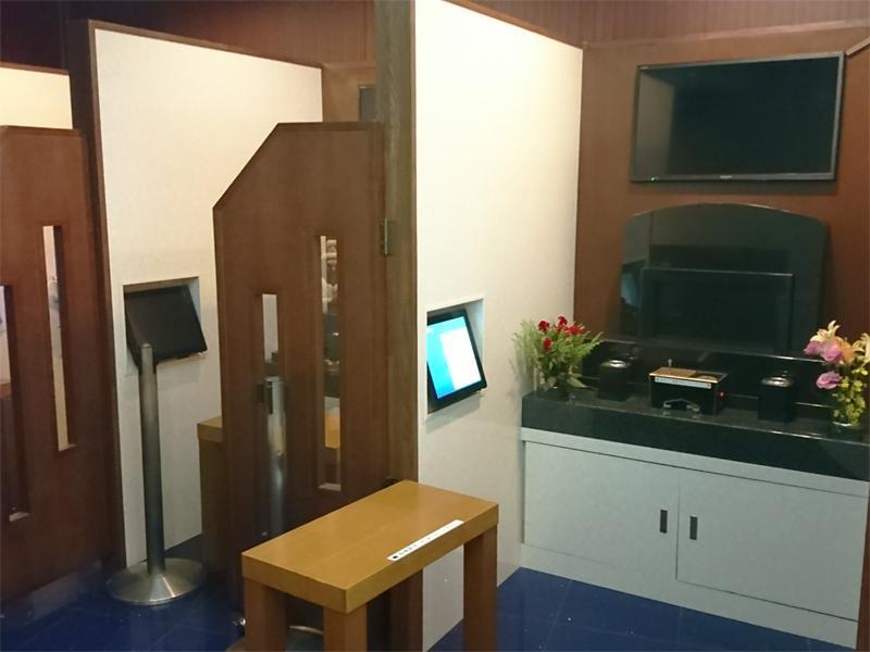 妙清寺屋内墓苑 光明館