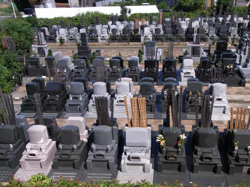 中和倉メモリアルひかりの郷　上空から見た苑内