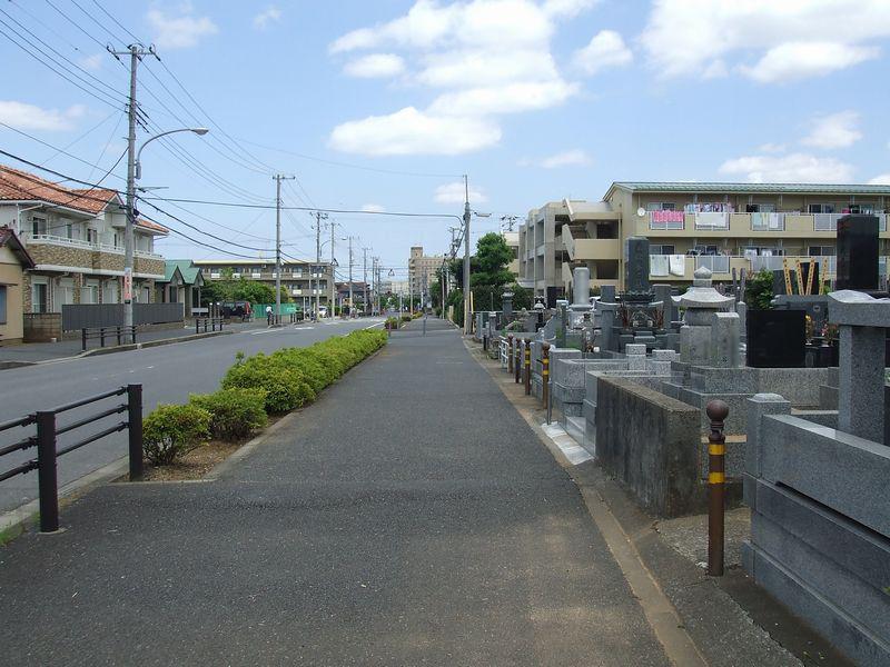 成田市営 成田霊園　住宅街にある霊園