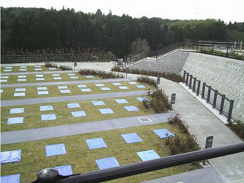 市原市営 海保墓園　自然に囲まれた園内