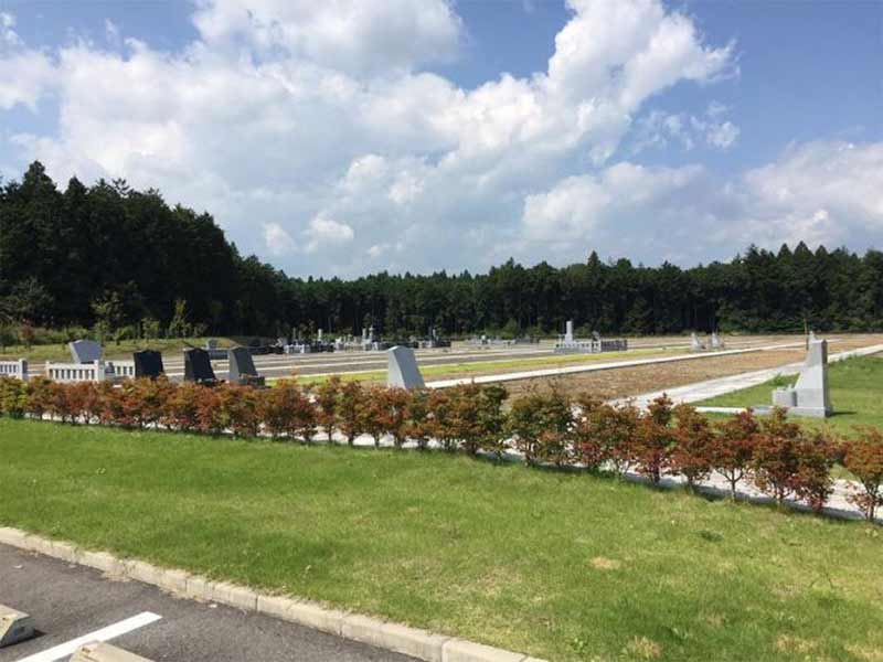 日光東照宮霊園 春秋の郷