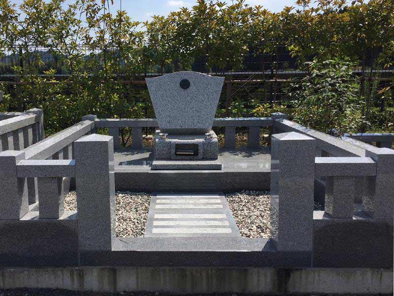 日光東照宮霊園 春秋の郷