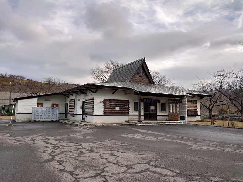 黒石市姥懐霊園墓地