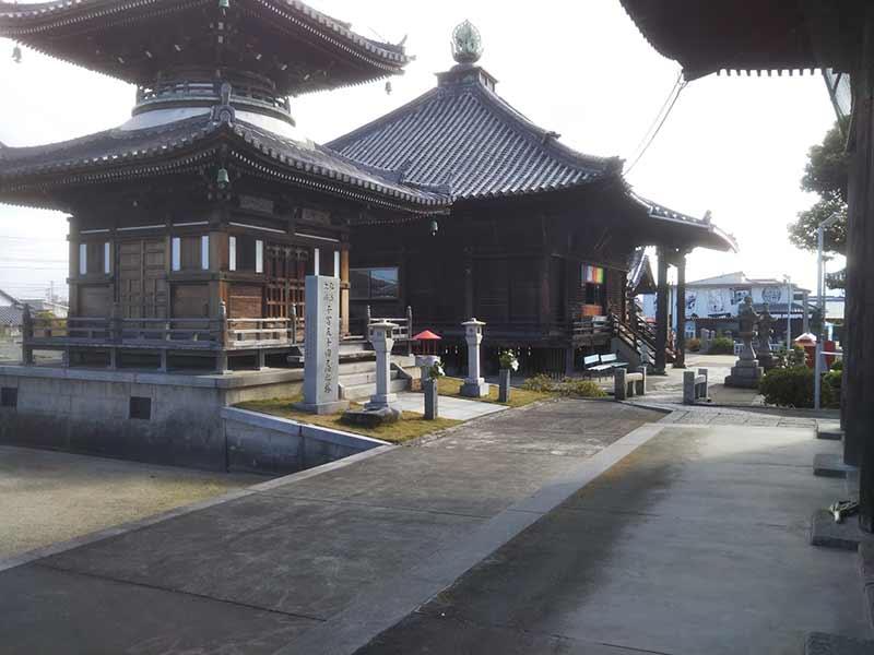 道隆寺墓地