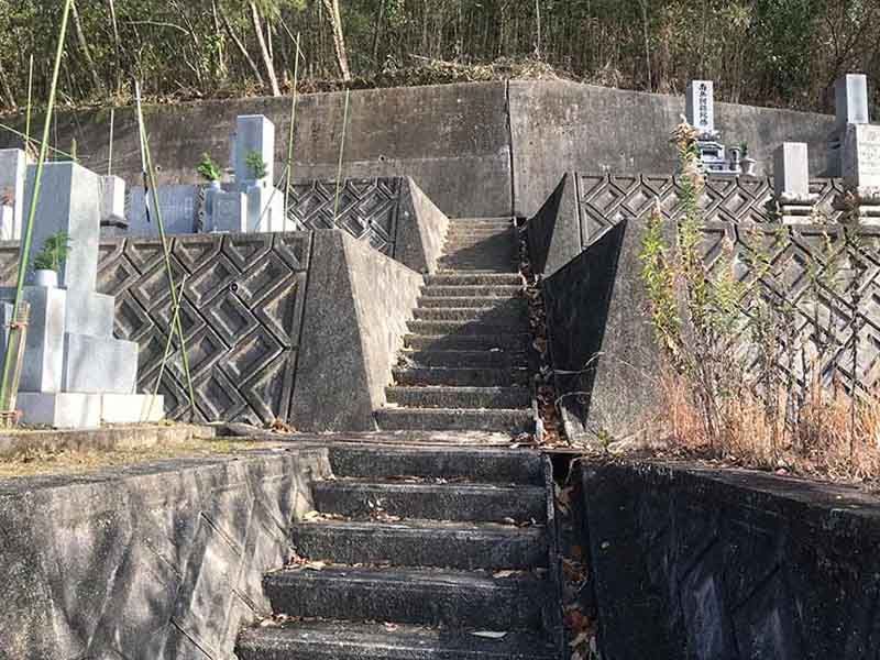 福山市内海町天満共用墓地