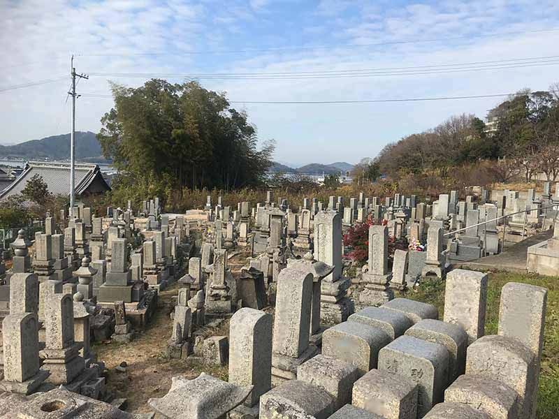 福山市内海町町共用墓地