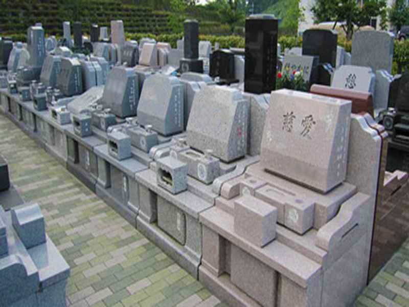 エクセレント八王子聖地　インターロッキング加工された参道