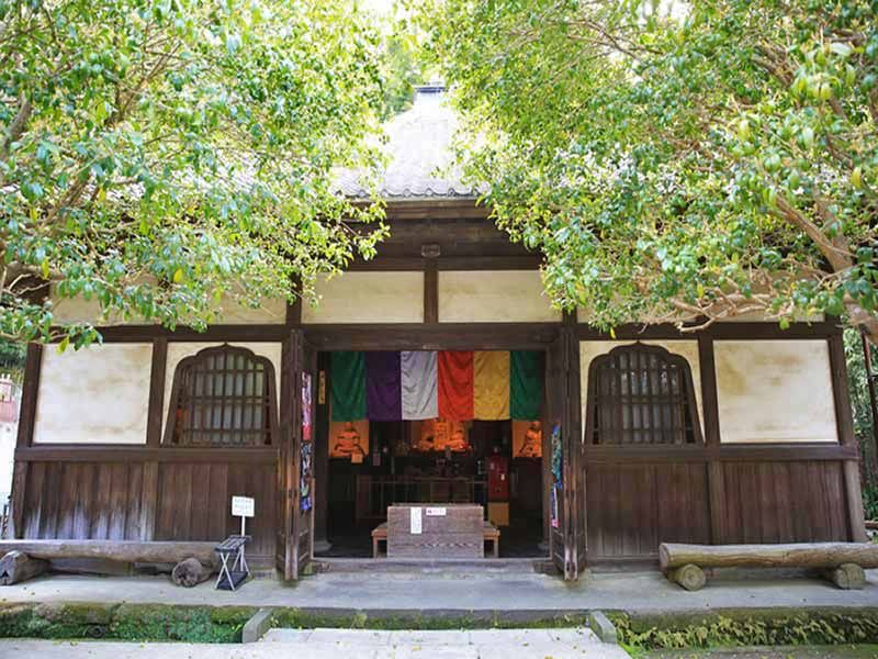 圓應寺墓苑（円應寺墓苑）　本堂