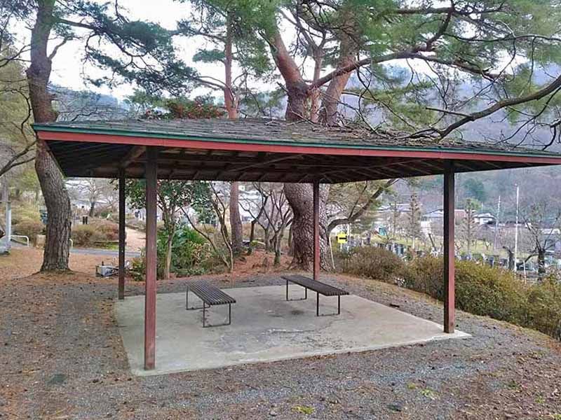 甲府市 つつじが崎霊園