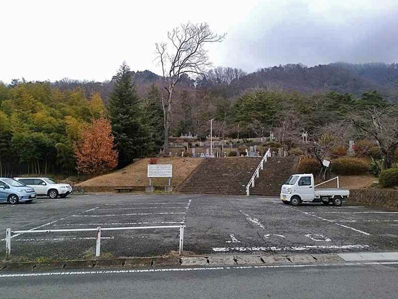甲府市 つつじが崎霊園