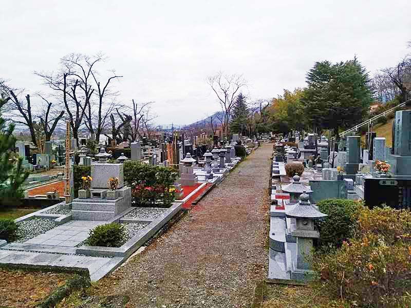 甲府市 つつじが崎霊園