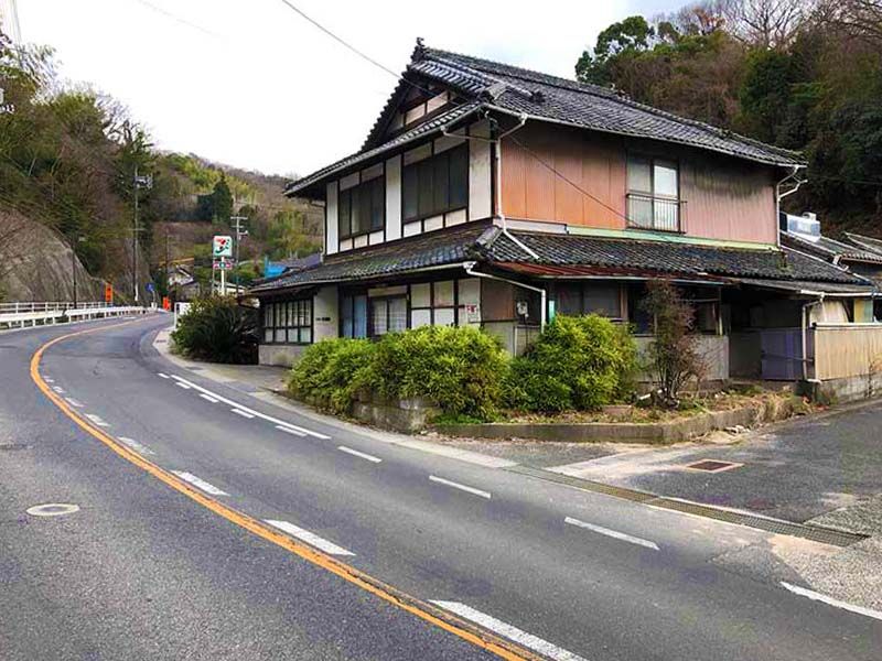 江田島市営 江田島中央墓苑
