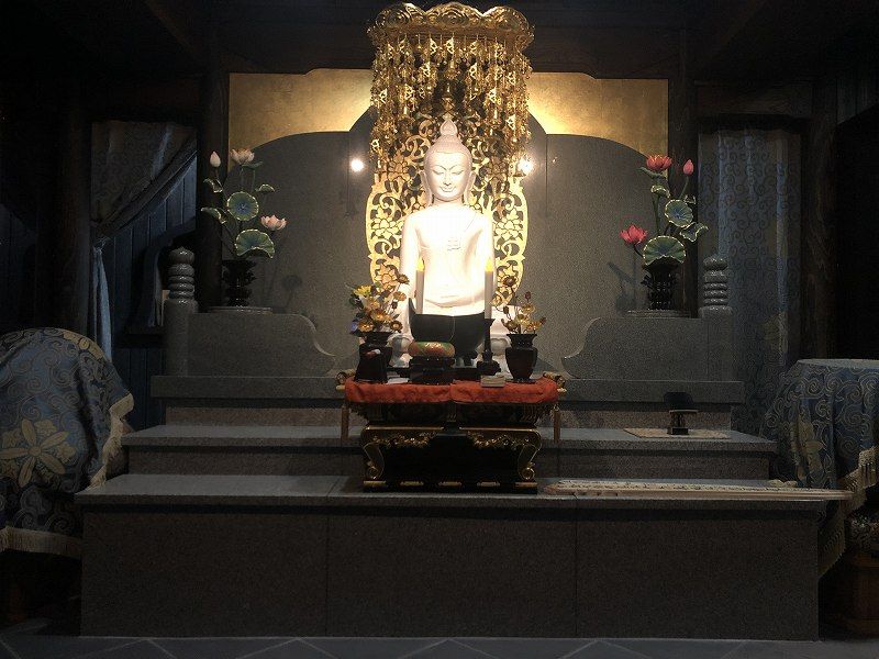 医王寺 のうこつぼ