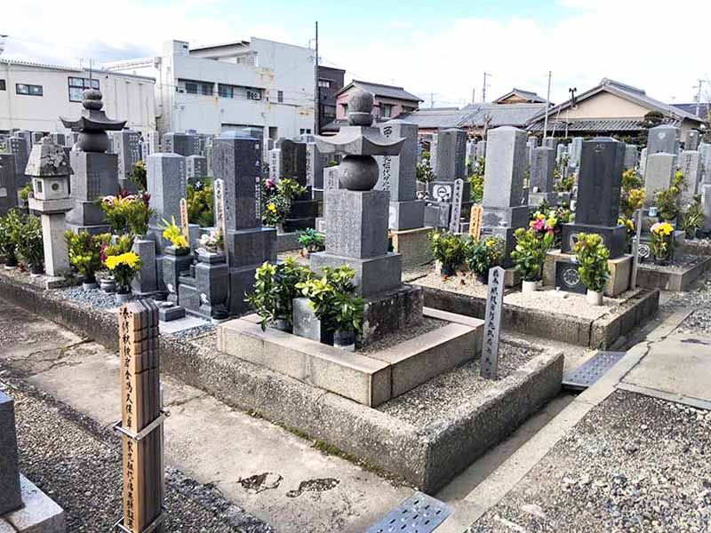 伊勢市営 小俣若山墓地