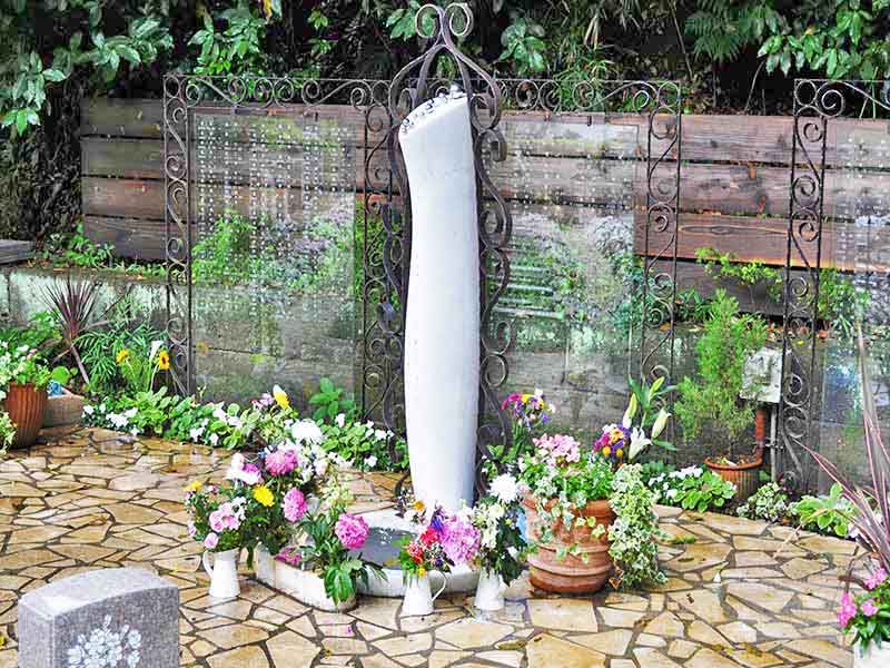 鎌倉やすらぎの杜　永代供養墓「集」②