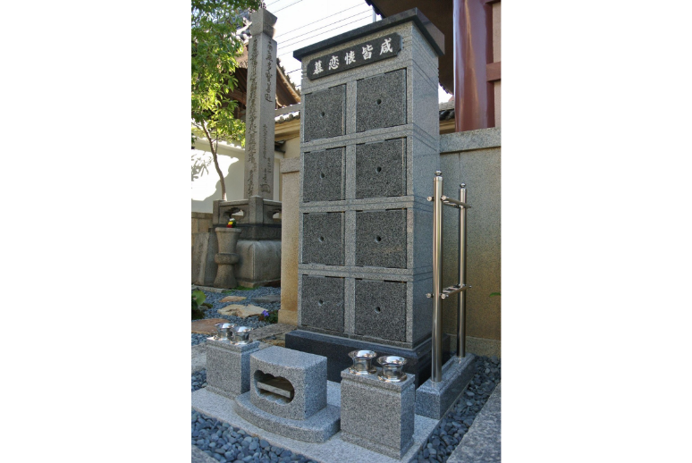 圓妙寺のうこつぼ