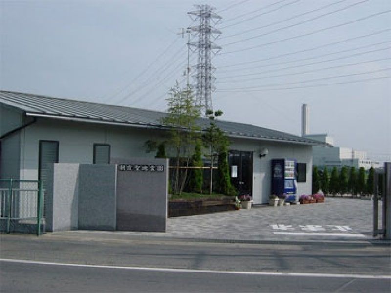 朝霞聖地霊園　霊園入り口