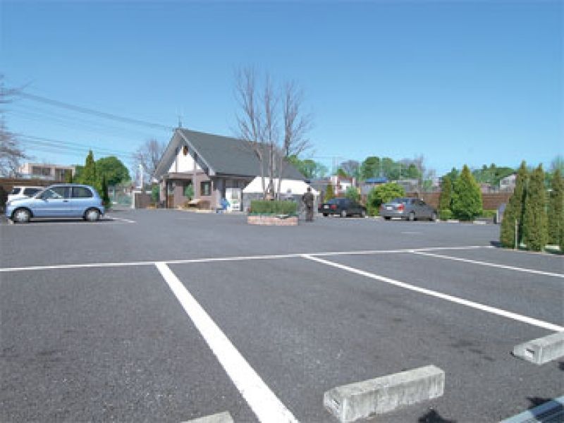 メモリアルパーク川口山王の駐車場