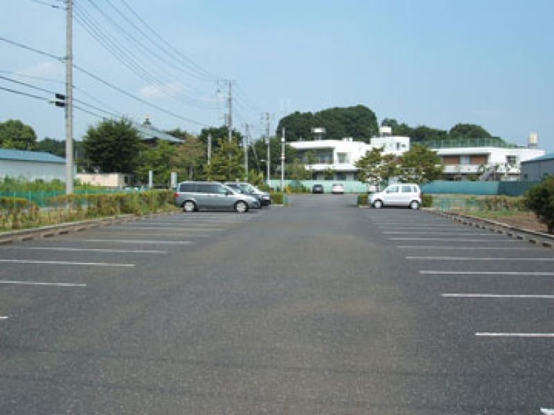 さいたま聖地霊園　駐車スペース