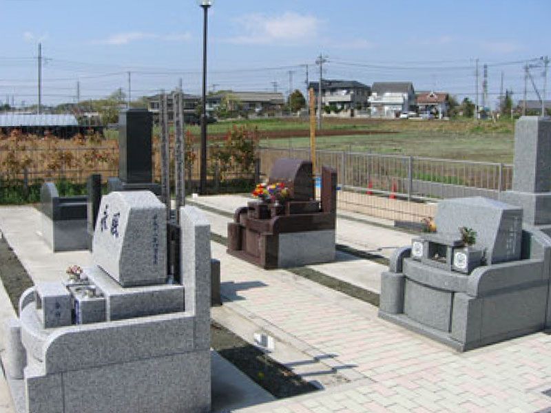 メモリアルステージたかさか　ゆとりがある墓域