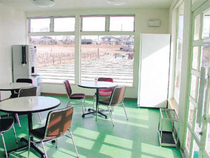 メモリアルステージたかさか　室内休憩スペース