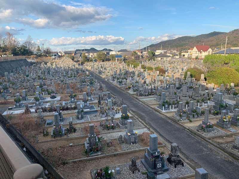 東かがわ市営 白鳥霊園