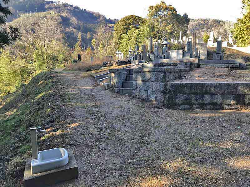 奥畑墓地