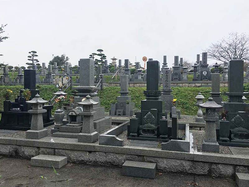 山口市営岡山共葬墓地