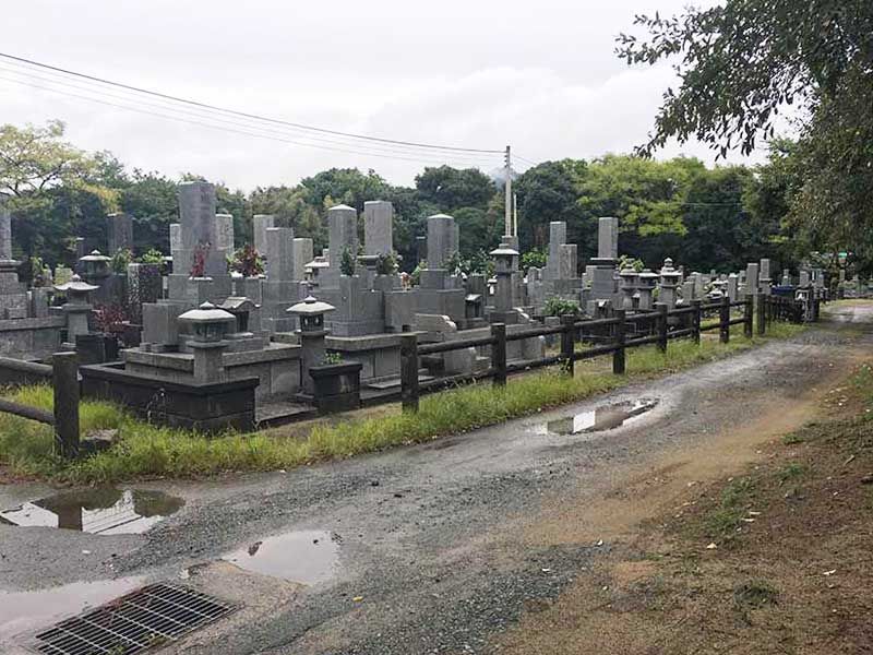 萩市営 西の浜墓地