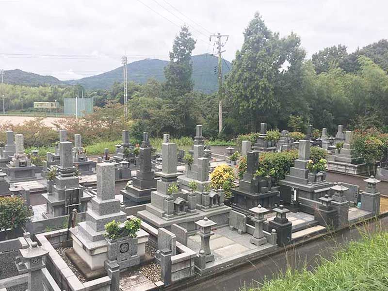 萩市営 築地墓地