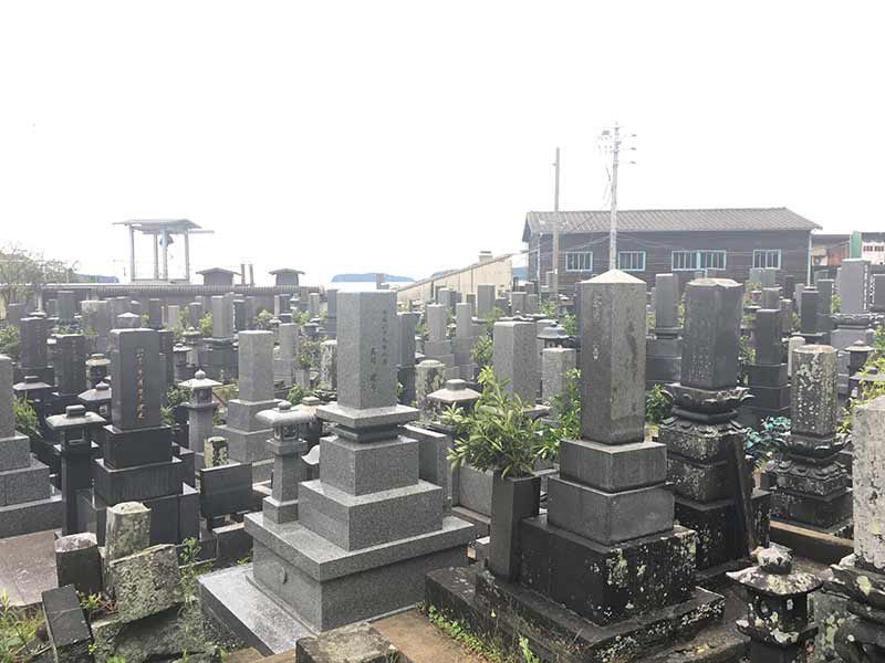 萩市営 椎原霊園