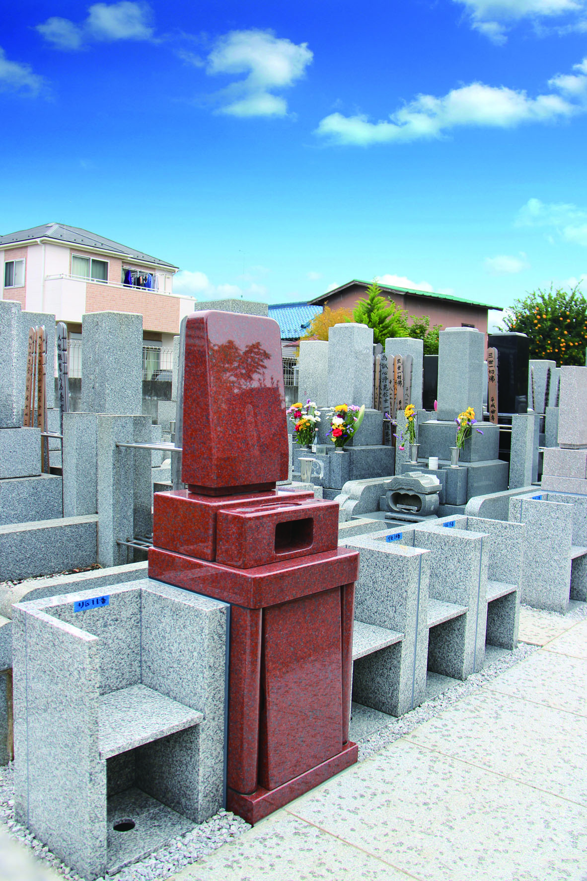 浄円寺　御影石が美しい墓石