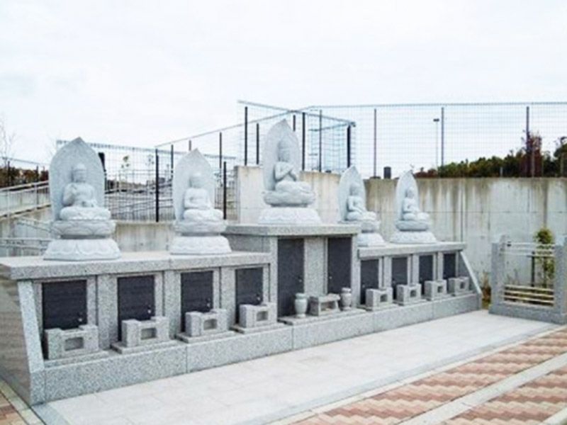 洗練された墓所