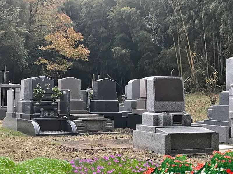 閑静な雰囲気の金谷霊園