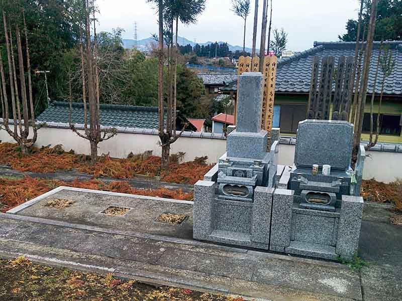 様々な形の墓石デザイン